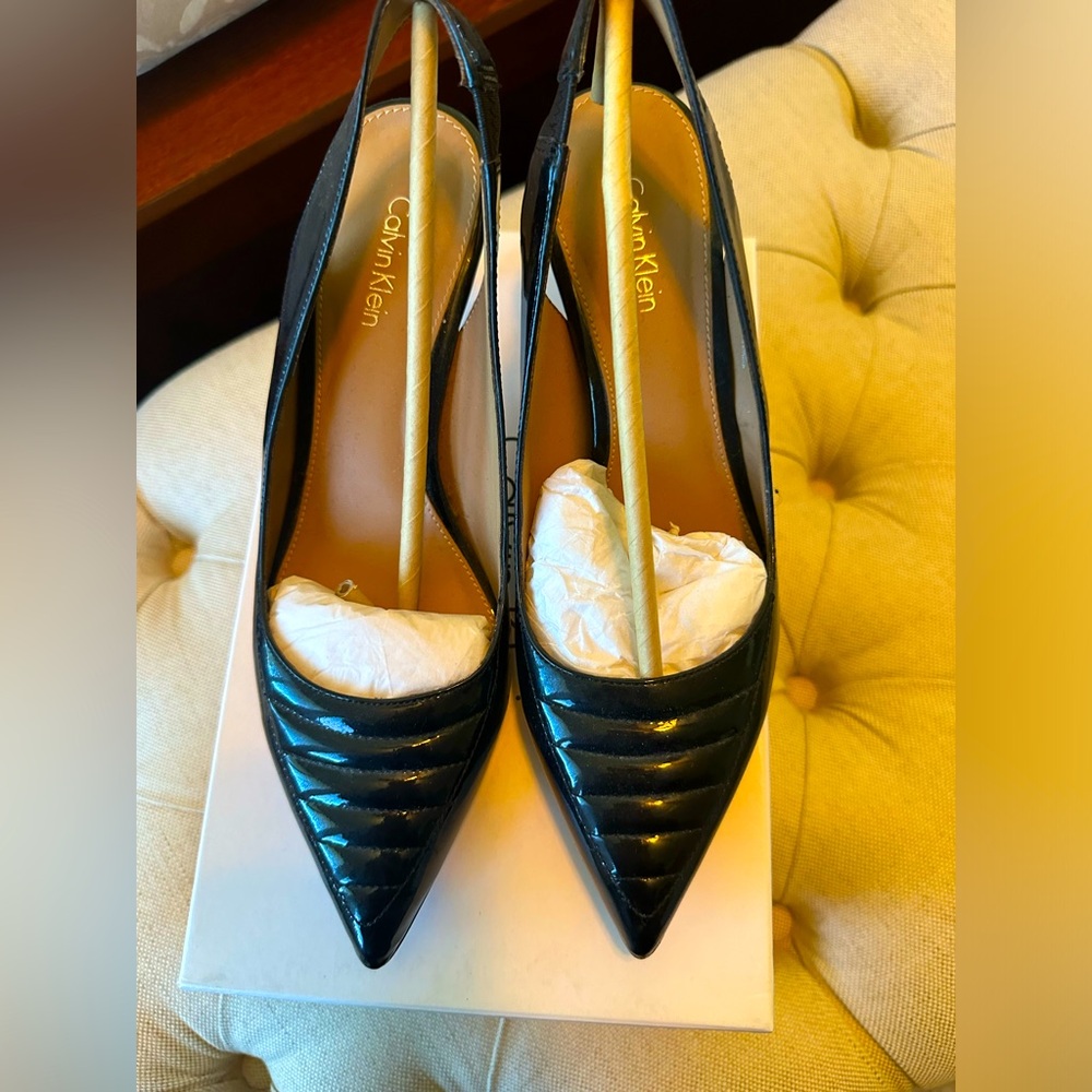 Calvin Klein Slingback heel